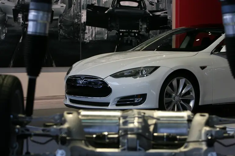 Tesla Model S Signature - Salone di Detroit 2012 - 5