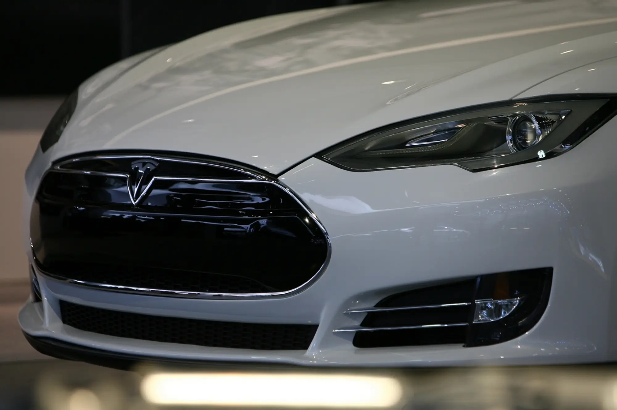 Tesla Model S Signature - Salone di Detroit 2012 - 6