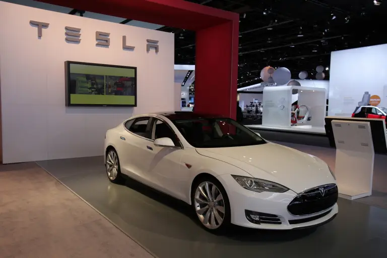 Tesla Model S Signature - Salone di Detroit 2012 - 8