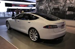 Tesla Model S Signature - Salone di Detroit 2012