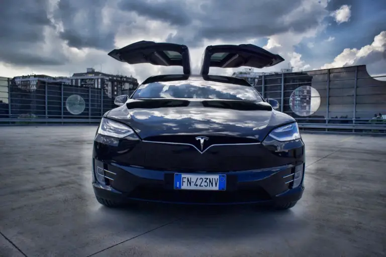 Tesla Model X 100D - Prova Su Strada - 26