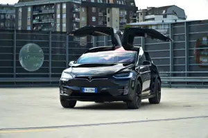 Tesla Model X 100D - Prova Su Strada - 21