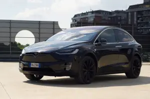 Tesla Model X 100D - Prova Su Strada - 2