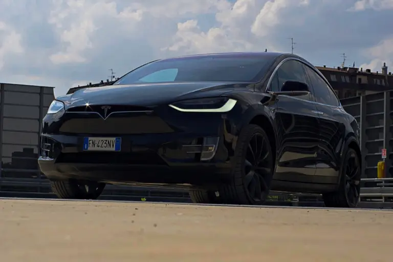 Tesla Model X 100D - Prova Su Strada - 1