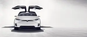 Tesla Model X - 31