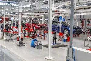 Tesla Motors - Fabbrica di Tilburg - 2