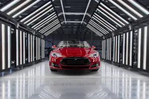 Tesla Motors - Fabbrica di Tilburg - 5
