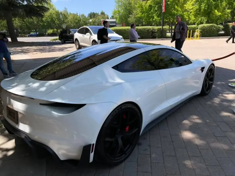 Tesla Roadster 2020 bianca - 3