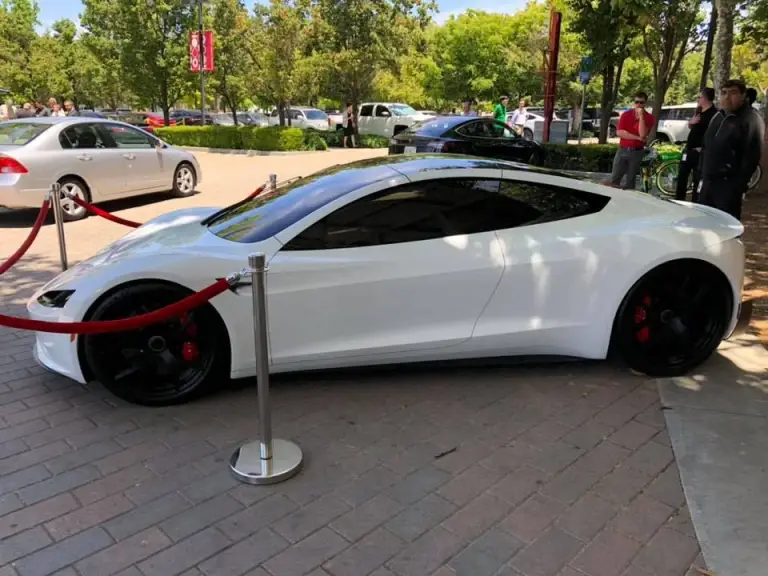 Tesla Roadster 2020 bianca - 6
