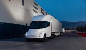 Tesla Semi - Foto agosto 2022