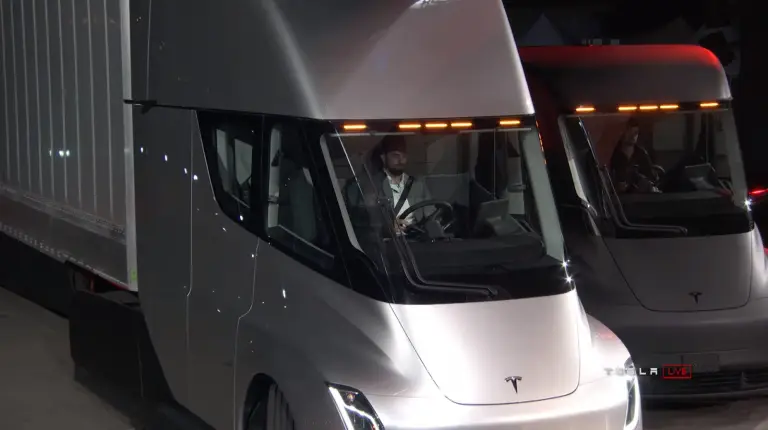 Tesla Semi Truck - 10