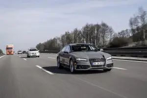 Test Drive Nuova Audi A8 - 8
