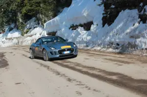 Test Pirelli Sottozero & Jaguar F-Type