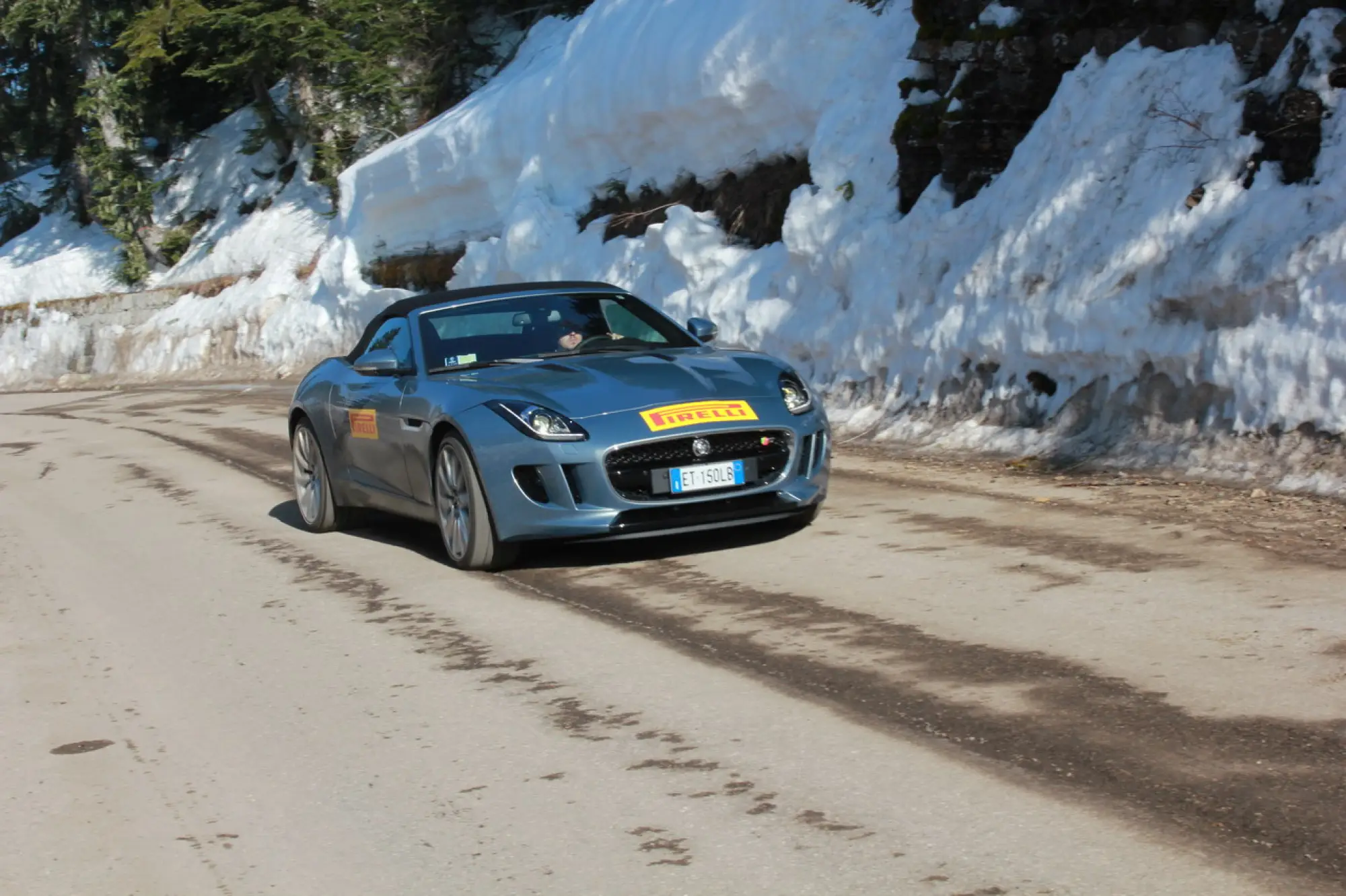 Test Pirelli Sottozero & Jaguar F-Type - 51