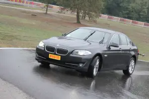 Test pneumatici Pirelli P7 Cinturato sul Campo Prove Pirelli di Vizzola Ticino