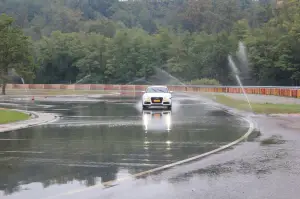 Test pneumatici Pirelli P7 Cinturato sul Campo Prove Pirelli di Vizzola Ticino