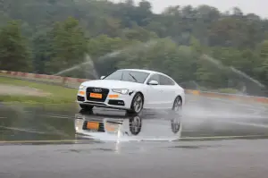 Test pneumatici Pirelli P7 Cinturato sul Campo Prove Pirelli di Vizzola Ticino