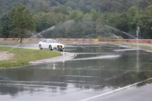 Test pneumatici Pirelli P7 Cinturato sul Campo Prove Pirelli di Vizzola Ticino