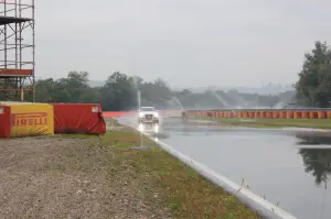 Test pneumatici Pirelli P7 Cinturato sul Campo Prove Pirelli di Vizzola Ticino
