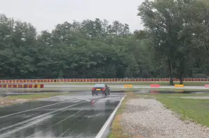 Test pneumatici Pirelli P7 Cinturato sul Campo Prove Pirelli di Vizzola Ticino