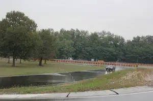 Test pneumatici Pirelli P7 Cinturato sul Campo Prove Pirelli di Vizzola Ticino