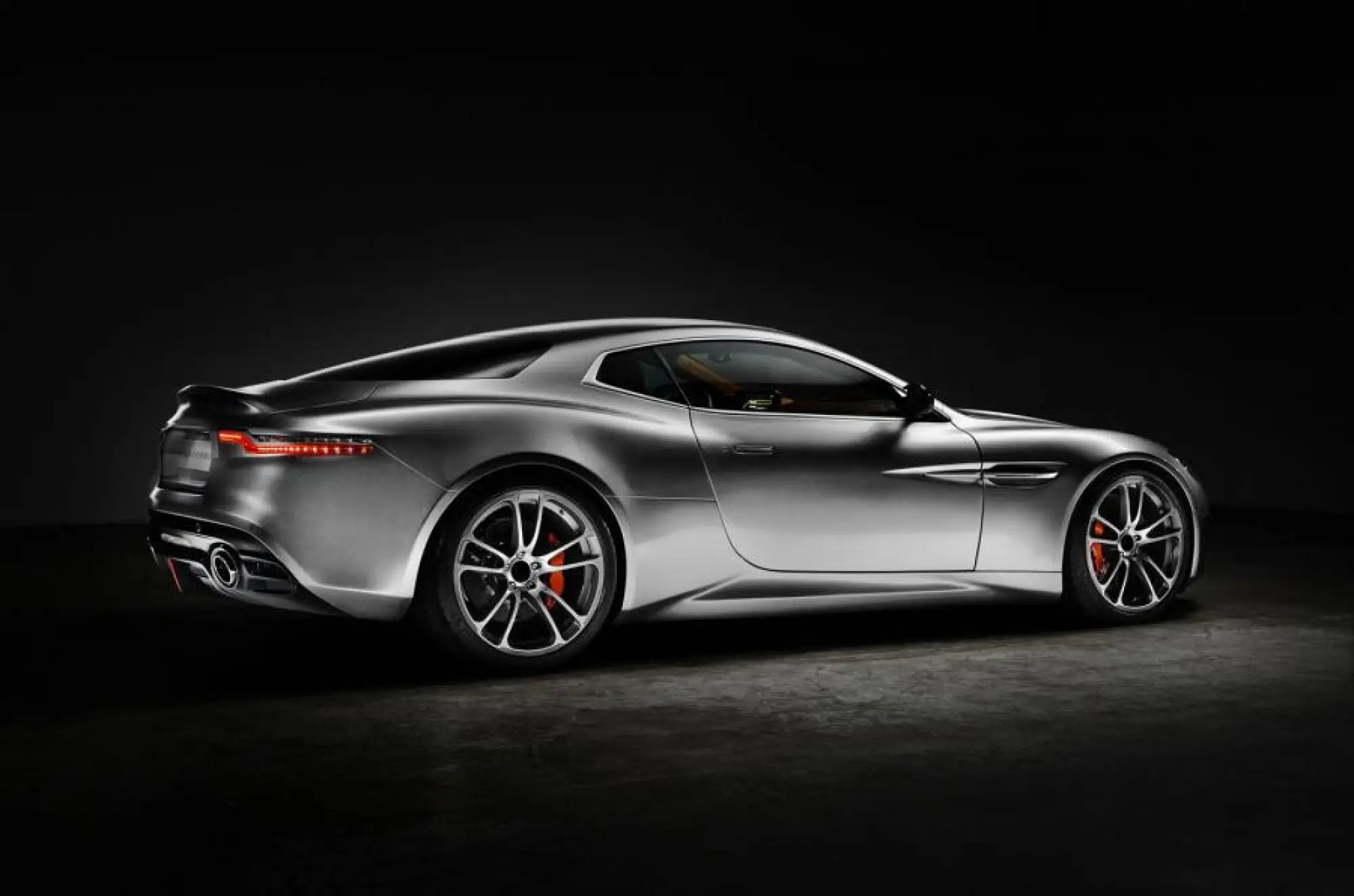 Thunderbolt by Henrik Fisker - 4