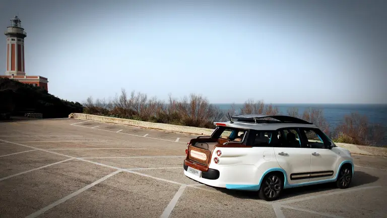 Tiberio - Taxi Fiat 500L Living by Castagna - 2