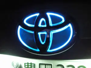 Tommy Kaira Toyota Prius ibrida