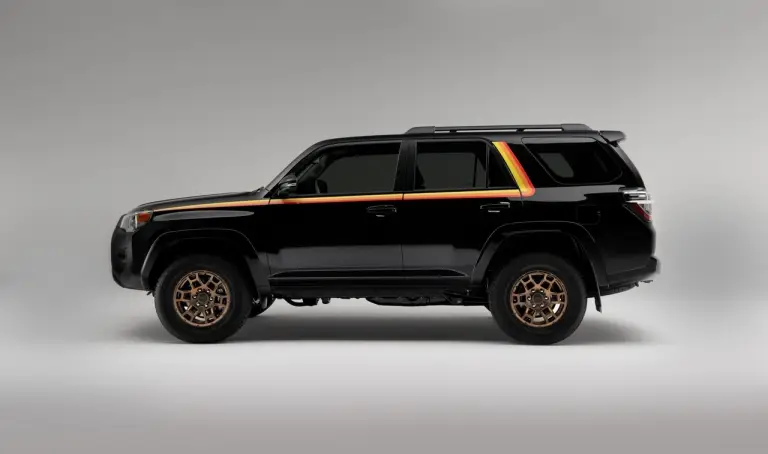 Toyota 4Runner 40th Anniversary Edition - Foto - 3