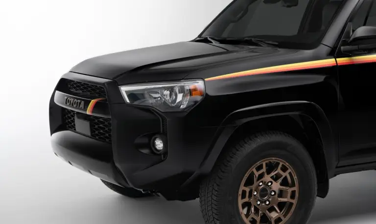 Toyota 4Runner 40th Anniversary Edition - Foto - 6