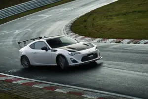 Toyota 86 GRMN - 12