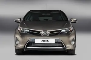 Toyota Auris 2013 foto ufficiali