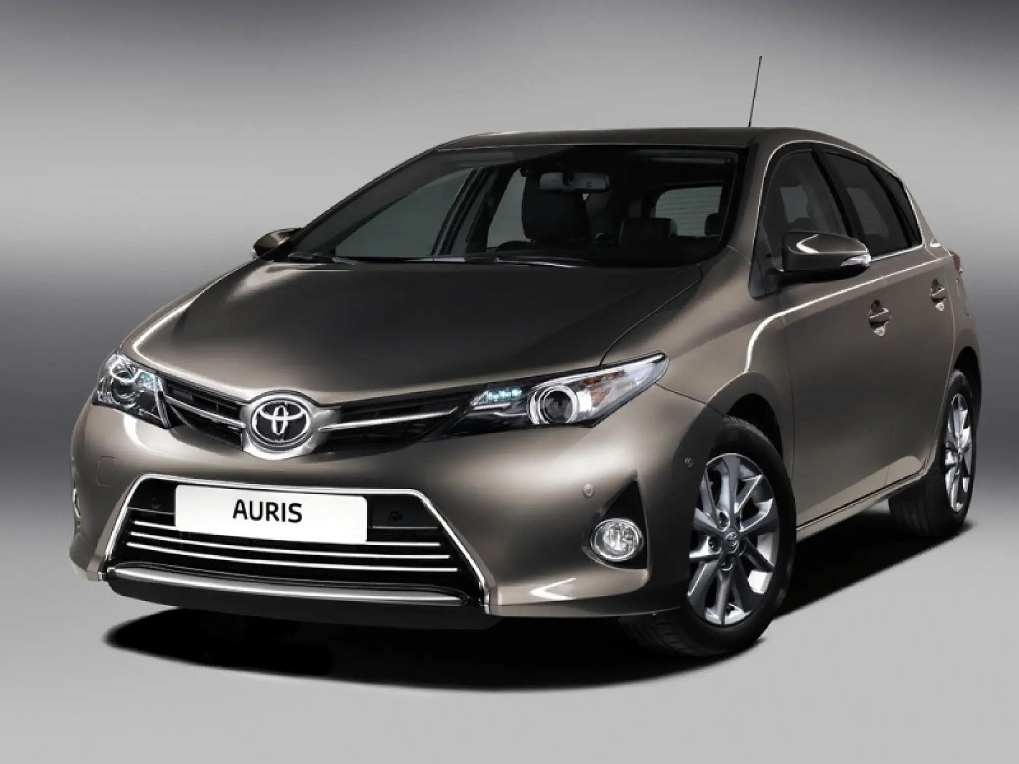 Toyota Auris 2013 foto ufficiali - 12