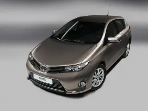 Toyota Auris 2013 foto ufficiali