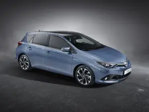 Toyota Auris 2015 - 1