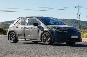 Toyota Auris 2018 - Foto spia 18-12-2017