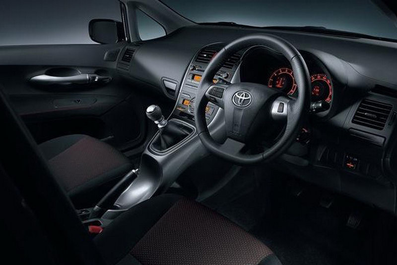 Toyota Auris Facelift 2009