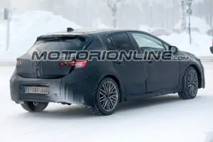 Toyota Auris foto spia 15 gennaio 2018