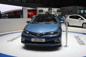 Toyota Auris MY 2015 - Salone di Ginevra 2015