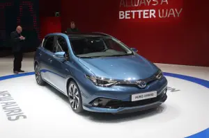 Toyota Auris MY 2015 - Salone di Ginevra 2015