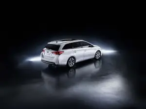 Toyota Auris Touring Sports 2013 - 3