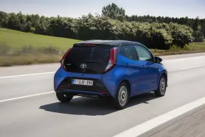 Toyota Aygo Connect  - 2