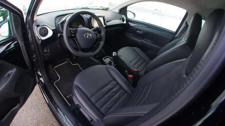 Toyota Aygo - prova su strada 2015 - 37