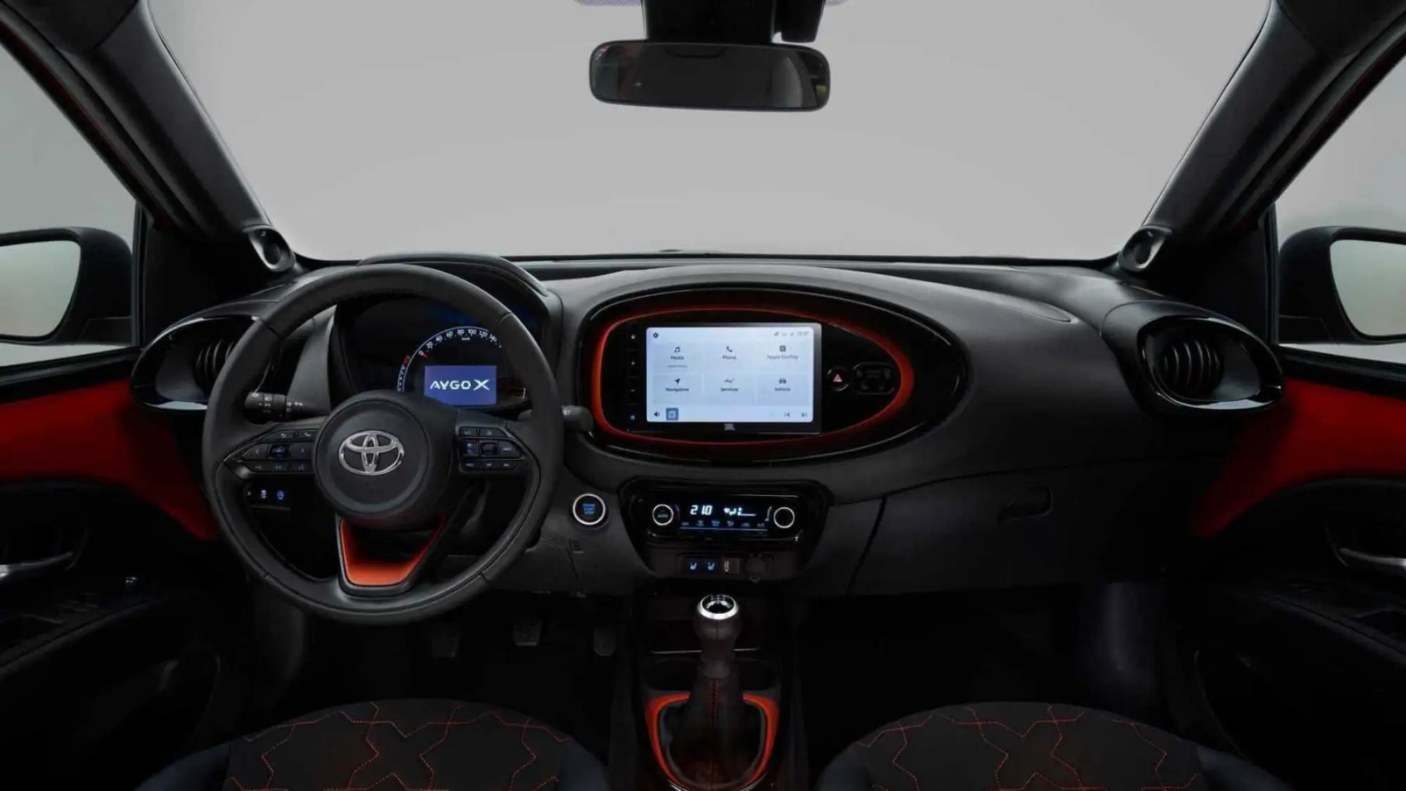 Toyota Aygo X 2022 - primo contatto - 9