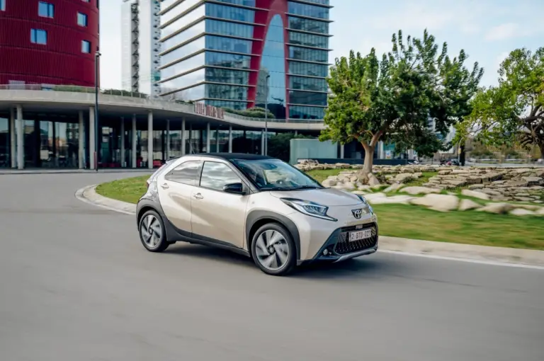 Toyota Aygo X - Primo Contatto  - 13