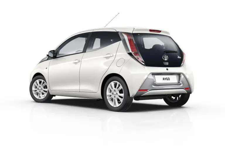 Toyota Aygo x-pure - 3