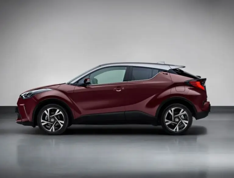 Toyota C-HR 2022 - Foto ufficiali - 6