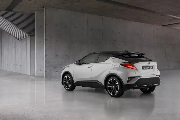 Toyota C-HR GR Sport 2021 - Foto ufficiali - 14
