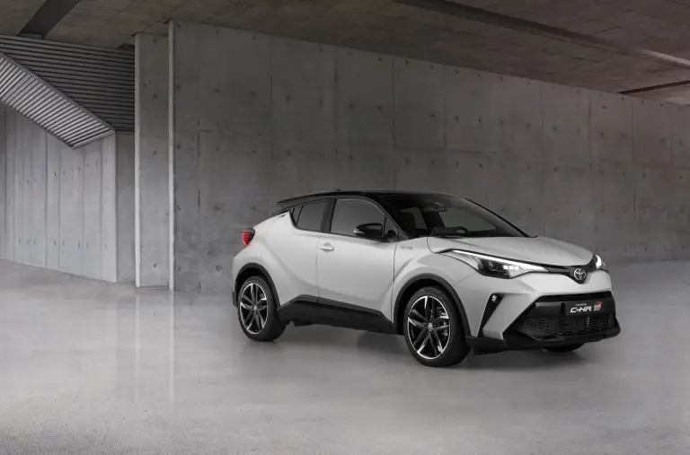 Toyota C-HR GR Sport 2021 - Foto ufficiali - 1