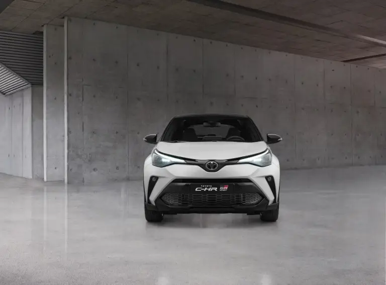 Toyota C-HR GR Sport 2021 - Foto ufficiali - 2